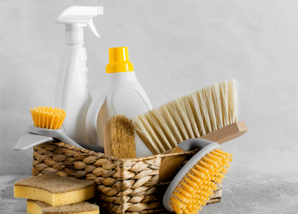 Premium-Bathroom-Cleaning-Products 